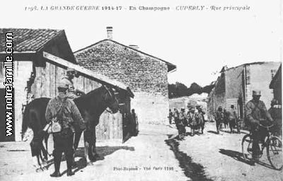 La rue principale de Cuperly pendant la Première Guerre mondiale