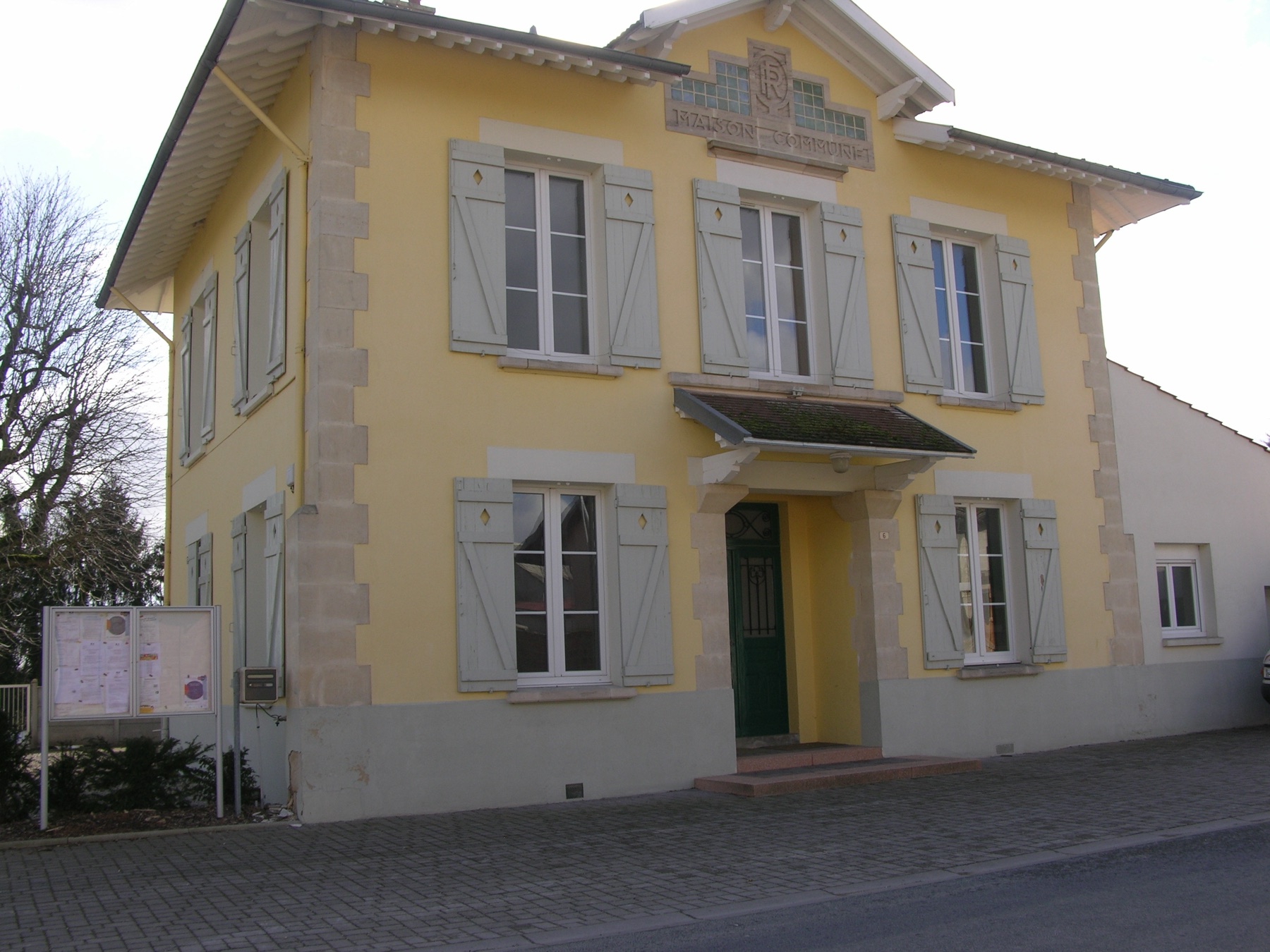 La mairie de Cuperly